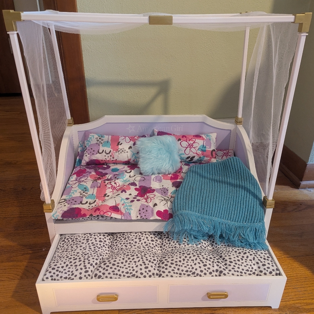 American Girl Canopy Doll Bed with Bedding